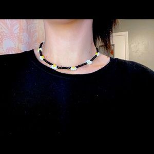 Daisy Choker